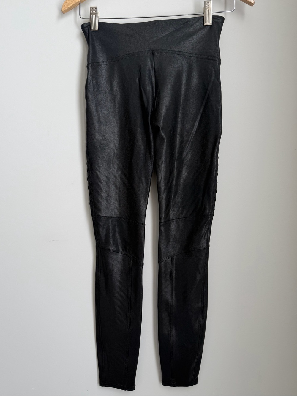 SPANX Faux Leather Moto Leggings Black High Rise Sculpting Size XSmall - Picture 6 of 9